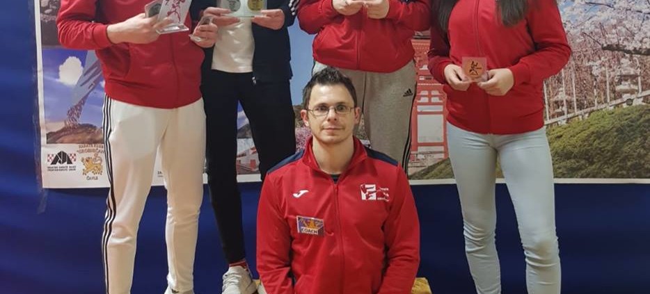 51878969_2303652656623546_5604884664322883584_n