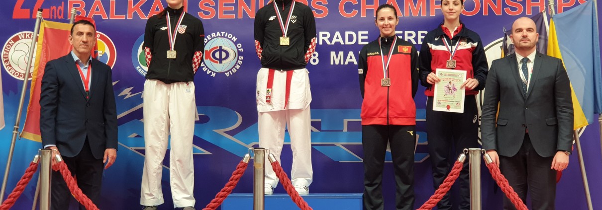 ANA NA POSTOLJU, BALKANSKO 2020